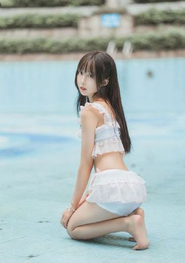 亚洲婷婷综合_迅雷1080