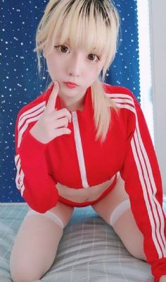 亚洲1区3区4区产品_720手机免费观看完整