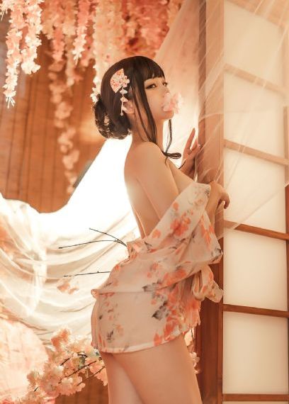 欧美人妖上人妖_BD高清完整版播放