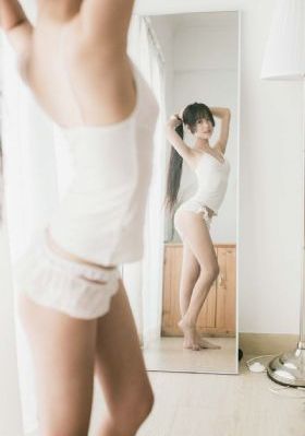 免费又色又爽无遮挡的扒胸罩_DVD手机在线看