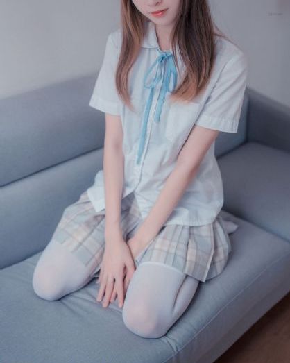 欧美嫩妞精品免费播放_剧情片电视剧在线观看