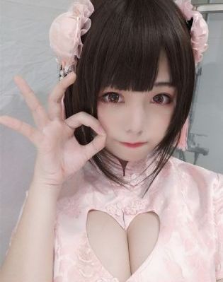 国产日韩亚洲综合一区在线观看_十万网红美女美酱