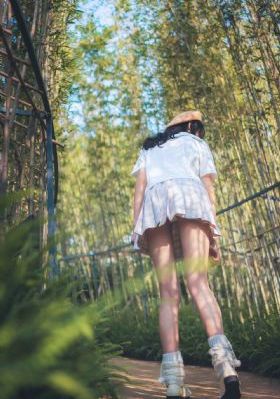 小芳与父亲全文免费阅读_在线观看完整视频大全